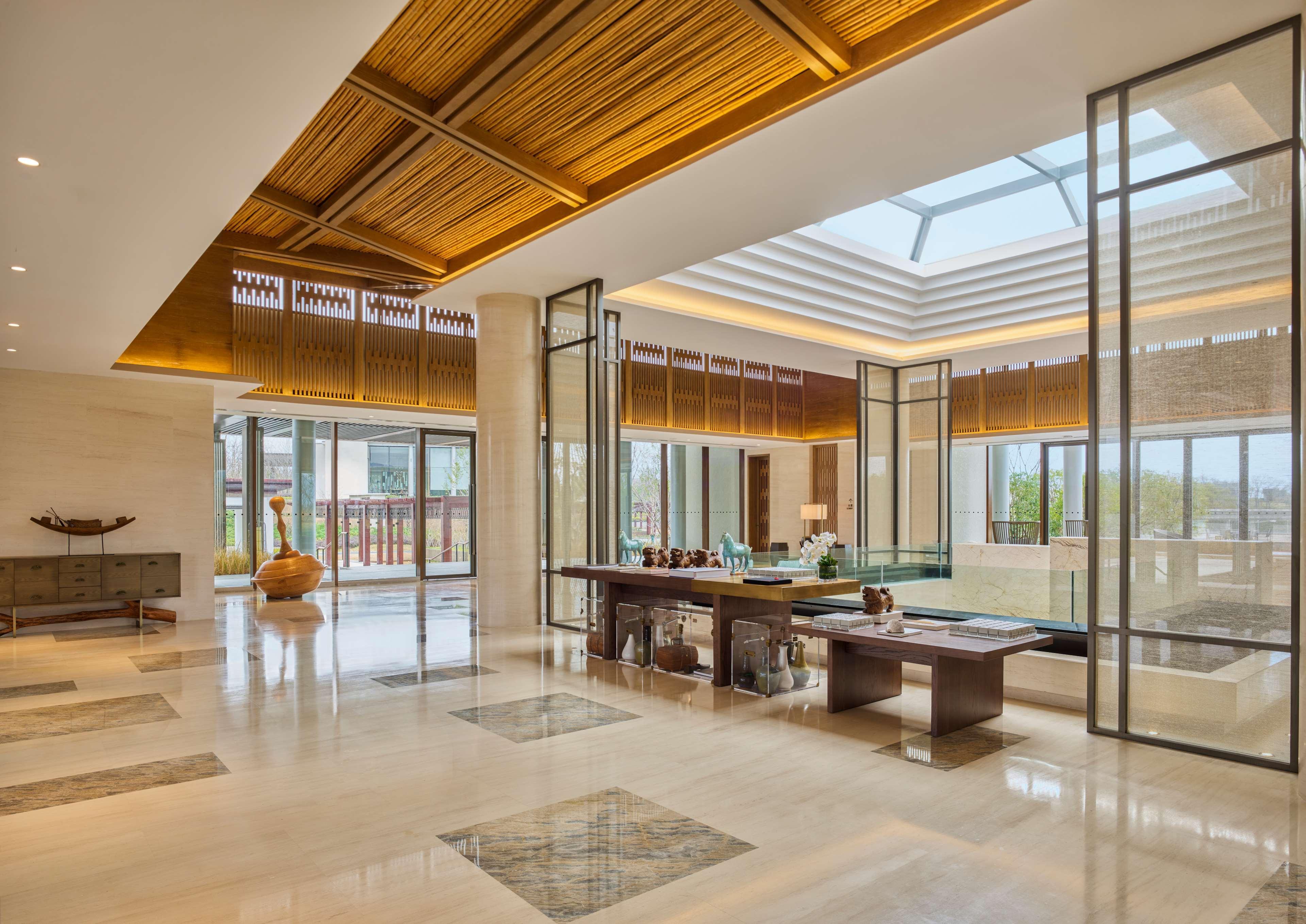 Lushan West Sea Resort, Curio Collection By Hilton Jiujiang  Экстерьер фото