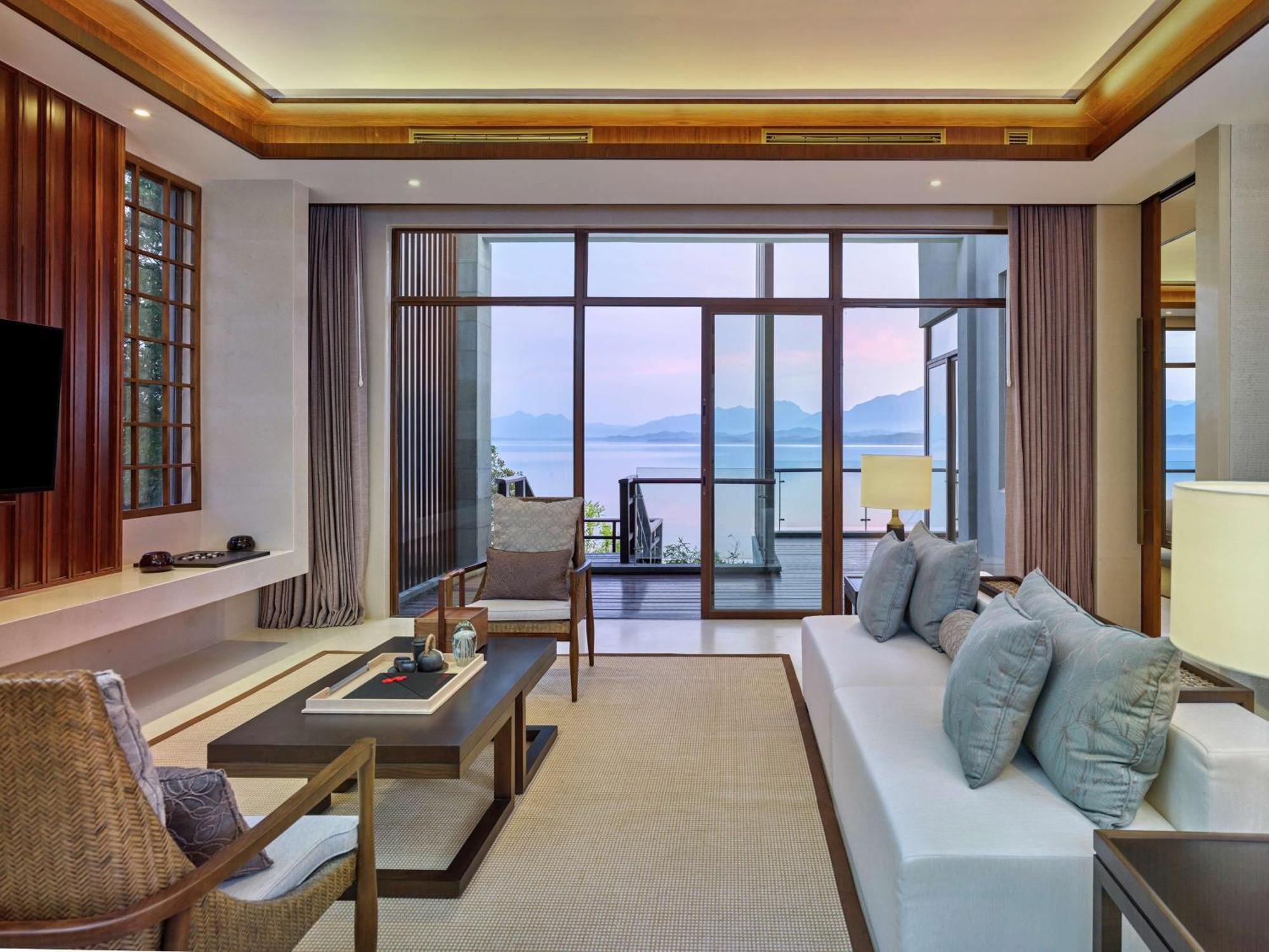 Lushan West Sea Resort, Curio Collection By Hilton Jiujiang  Экстерьер фото