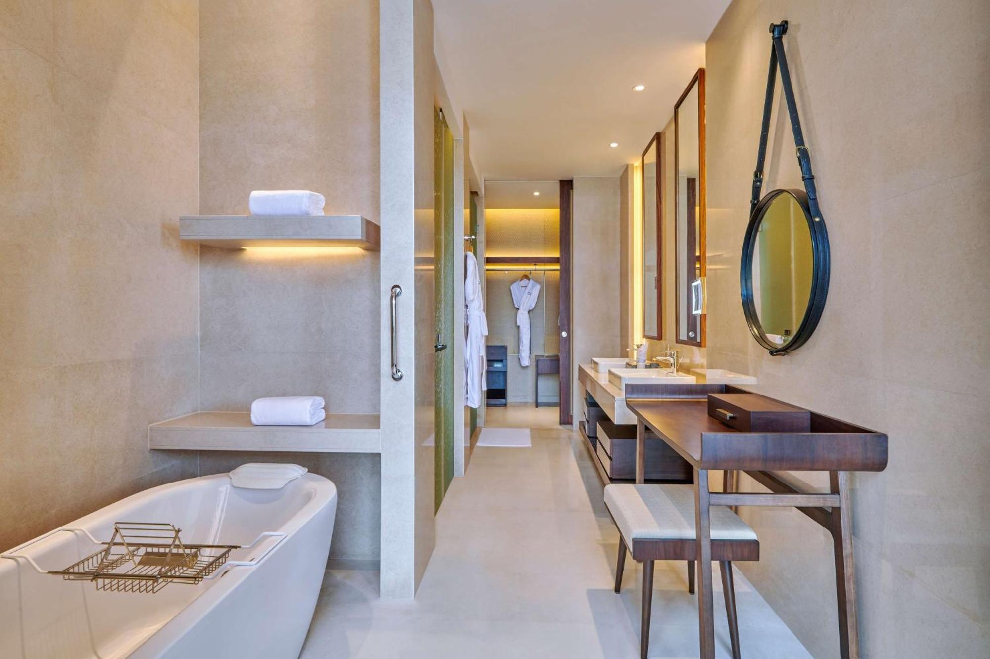 Lushan West Sea Resort, Curio Collection By Hilton Jiujiang  Экстерьер фото