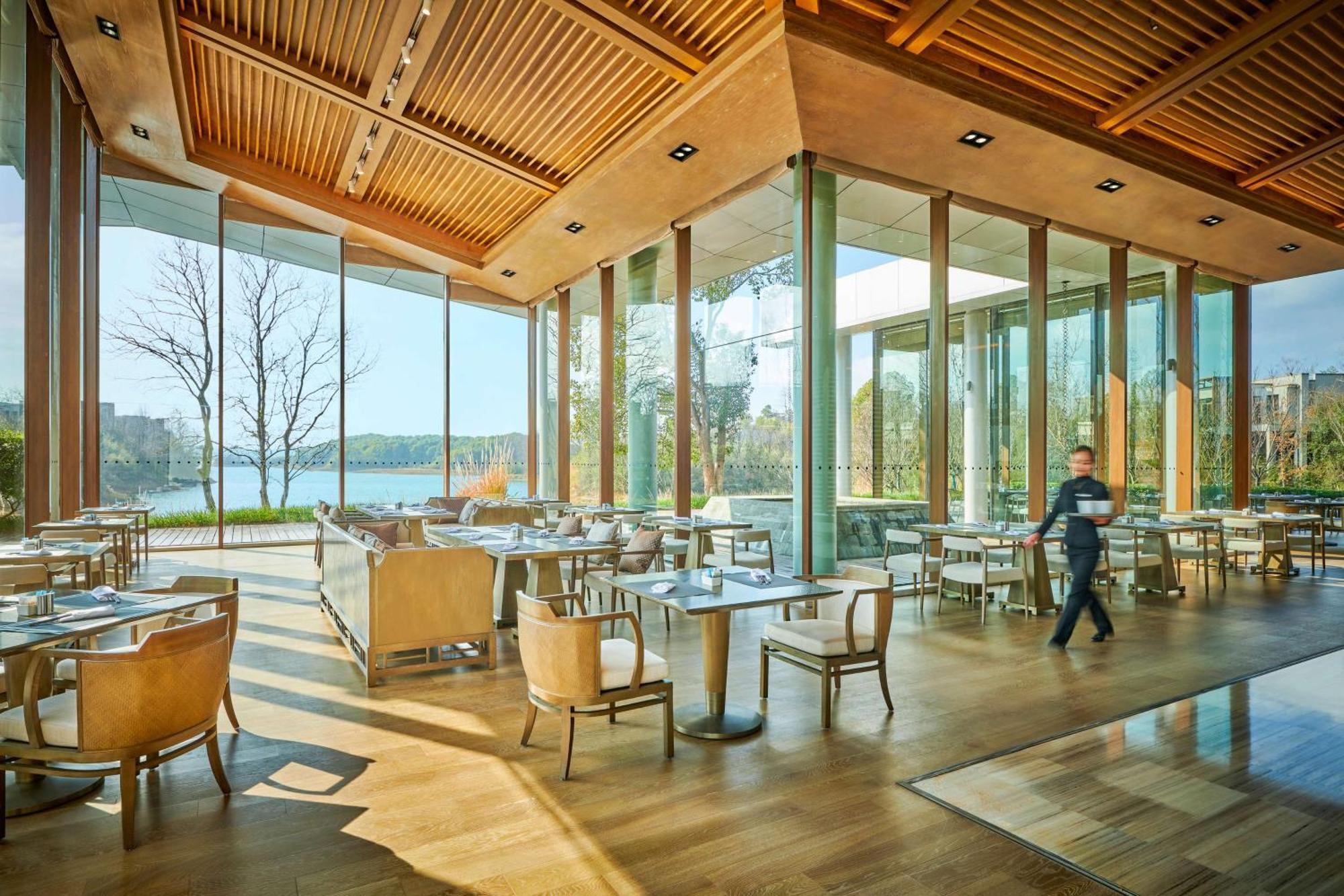 Lushan West Sea Resort, Curio Collection By Hilton Jiujiang  Экстерьер фото